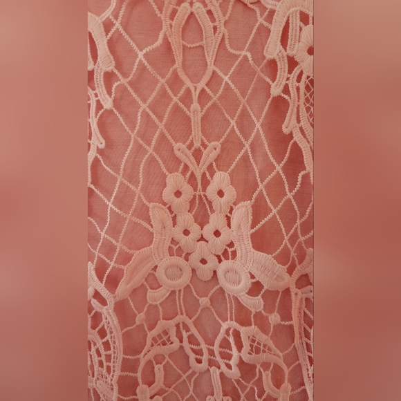 NWT Peach Lace Halter Dress- Size Medium - Picture 6 of 10